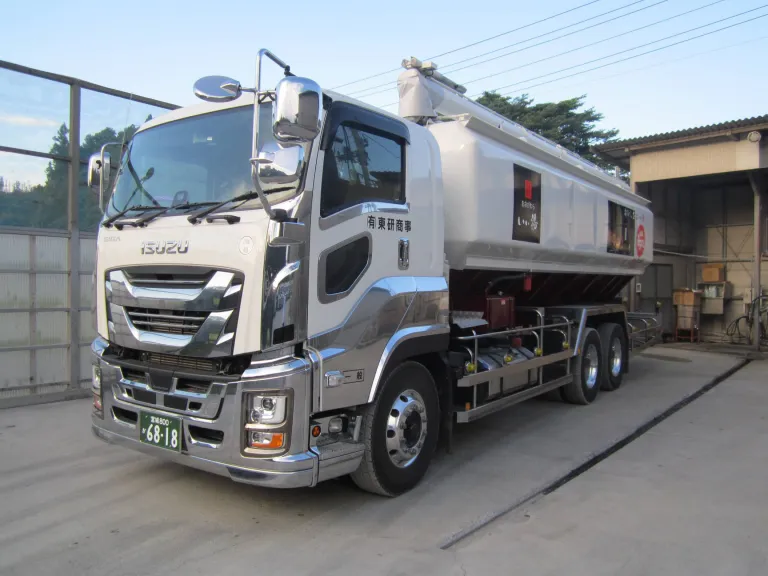 フルトレーラーバルク車